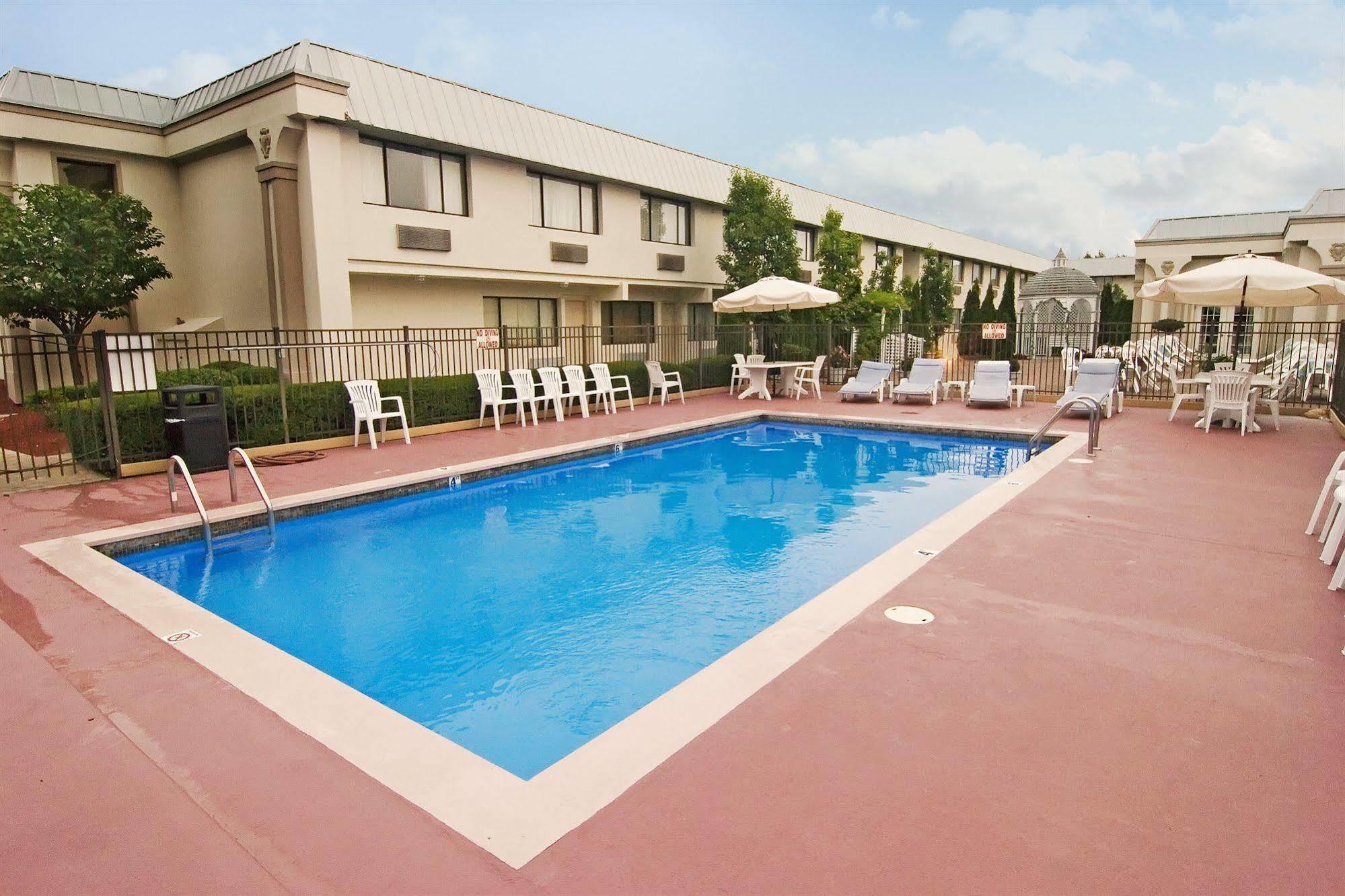 Best Western Leisure Inn Lakewood Faciliteiten foto