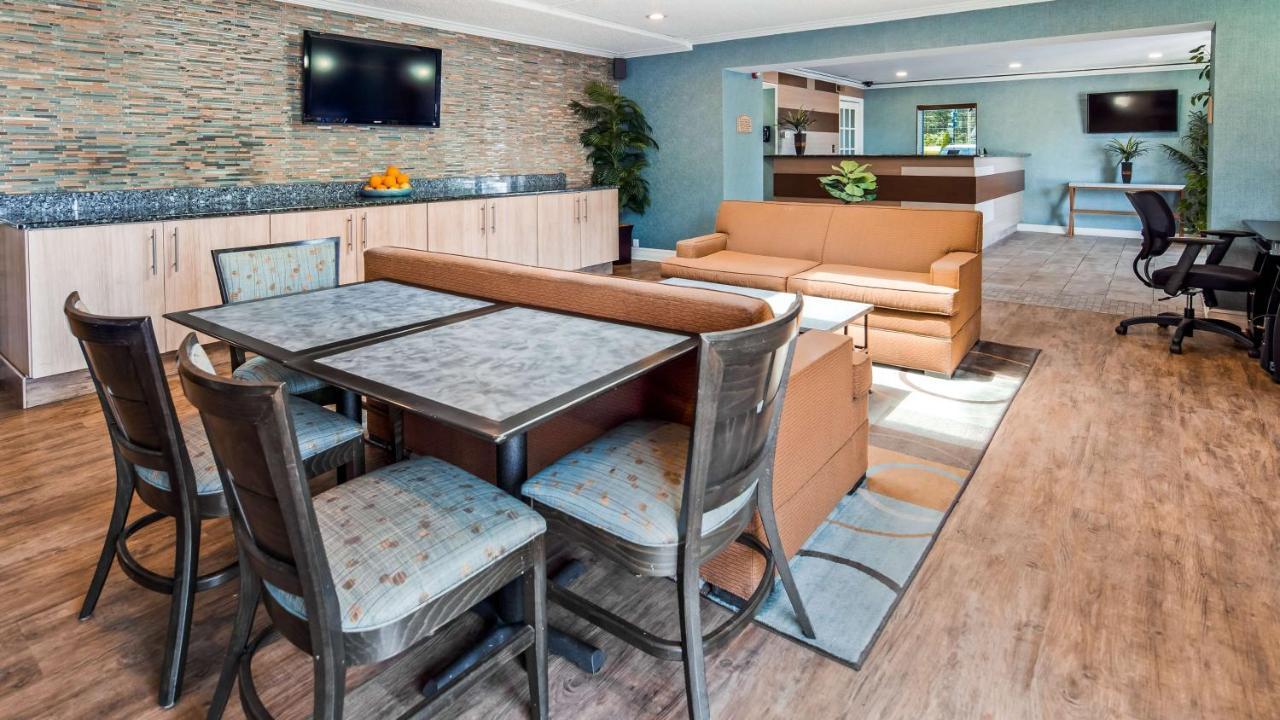 Best Western Leisure Inn Lakewood Buitenkant foto